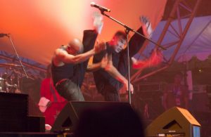 Johnny Clegg, dancing